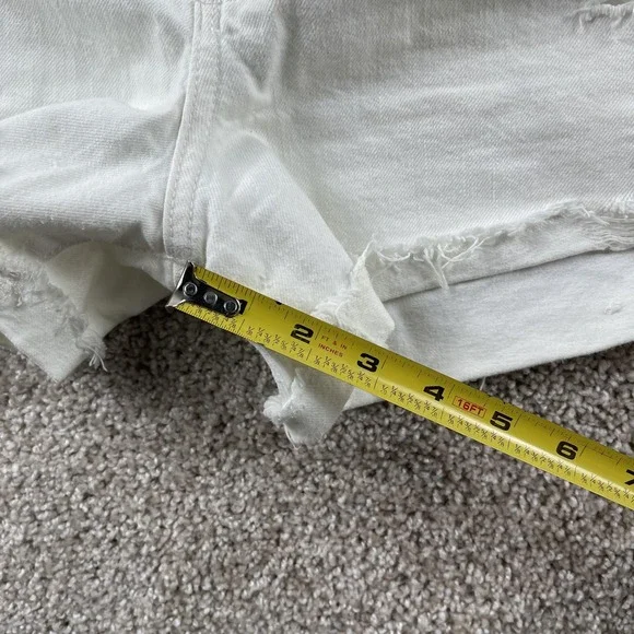 Abercrombie & Fitch Shorts Womens 8 White Denim High Rise Distressed Cutoff - Picture 7 of 9